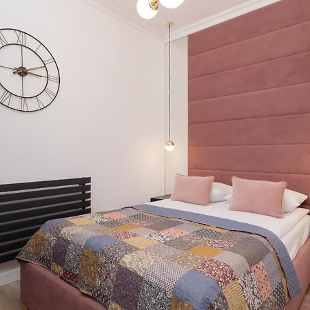 Beautiful & Stylish Apartaments Dietla With Air Conditioning By Noclegi Renters Cracovia Esterno foto